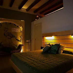  Vakantiehuis Myo Charming House